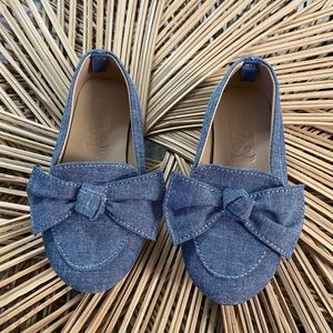 Crazy 8 chambray loafers